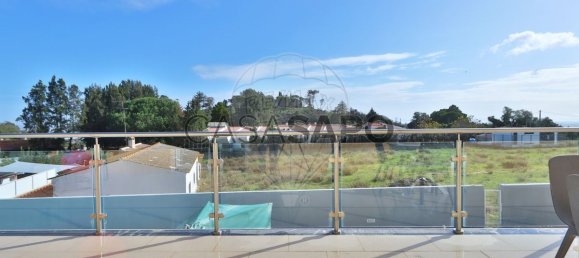 4 bedrooms House in Palmela, Portugal No. 227975 10