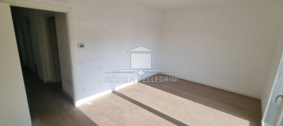 4 rooms Apartment in Vicenza, Italy No. 229345 9