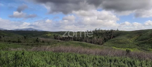 30000m² Land in Mexilhoeira Grande, Portugal No. 67655 15