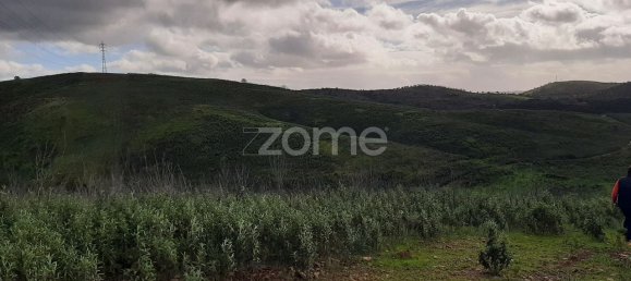 30000m² Land in Mexilhoeira Grande, Portugal No. 67655 14