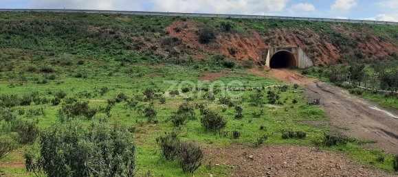 30000m² Land in Mexilhoeira Grande, Portugal No. 67655 3