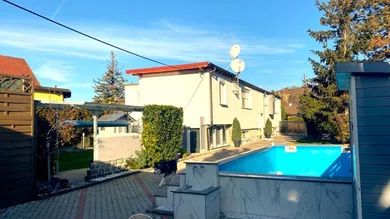 Дом с 6 спальнями в Берндорф, Австрия № 78704