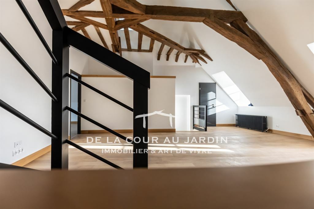 Apartamento de 2 dormitorios en Beaune, France No. 305689