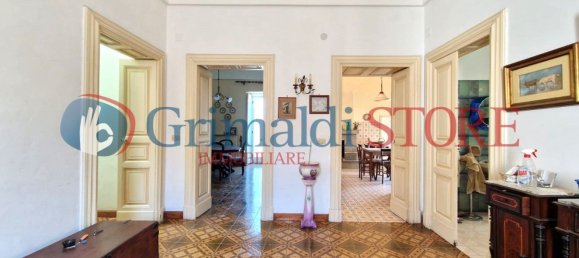 351m² Building in Ostuni, Italy No. 57951 4