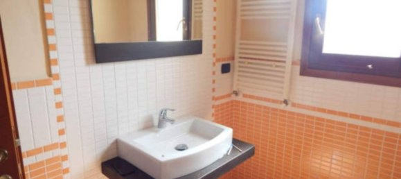 2 Schlafzimmer Wohnung in Olbia, Italy, Nr. 336243 3