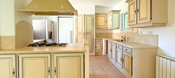 3 Schlafzimmer Villa in L'Isle-sur-la-Sorgue, France, Nr. 295123 9