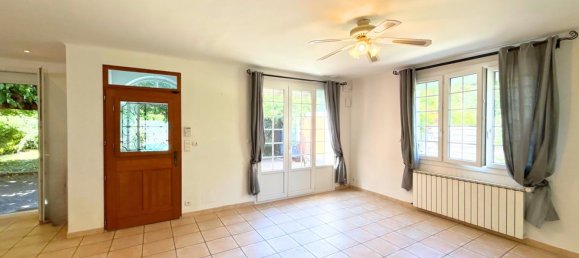 3 Schlafzimmer Villa in L'Isle-sur-la-Sorgue, France, Nr. 295123 14