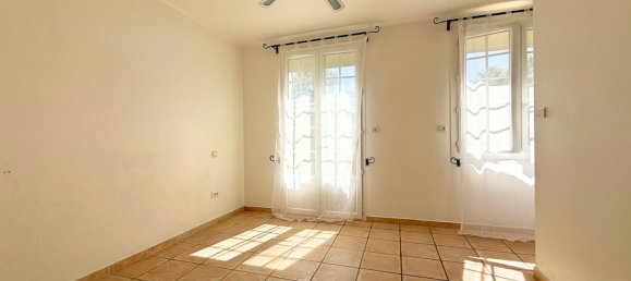 3 Schlafzimmer Villa in L'Isle-sur-la-Sorgue, France, Nr. 295123 18