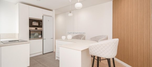 2 bedrooms Apartment in Madrid, Spain No. 122278 10