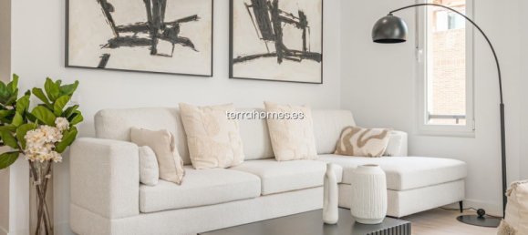 2 bedrooms Apartment in Madrid, Spain No. 122278 8