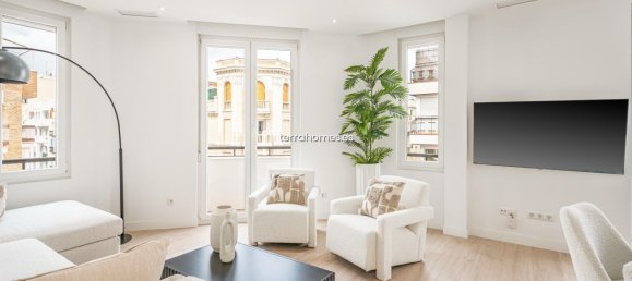 2 bedrooms Apartment in Madrid, Spain No. 122278 4