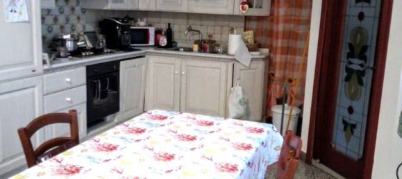 5 rooms Duplex in Savona, Italy No. 158829 3