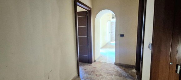 Apartamento T2 em Caivano, Italy N.º 293919 2