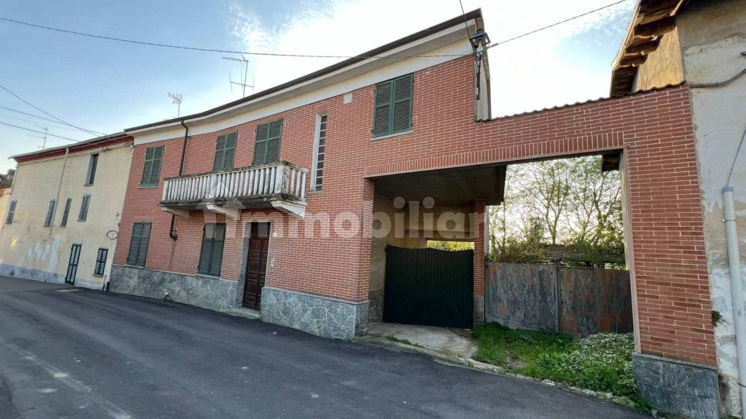 8 bedrooms House in Altavilla Monferrato, Italy No. 116529