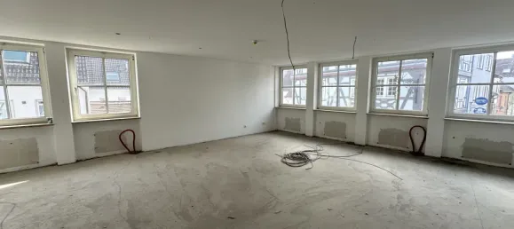 1105m² Building in Kaiserslautern, Germany No. 203188 4