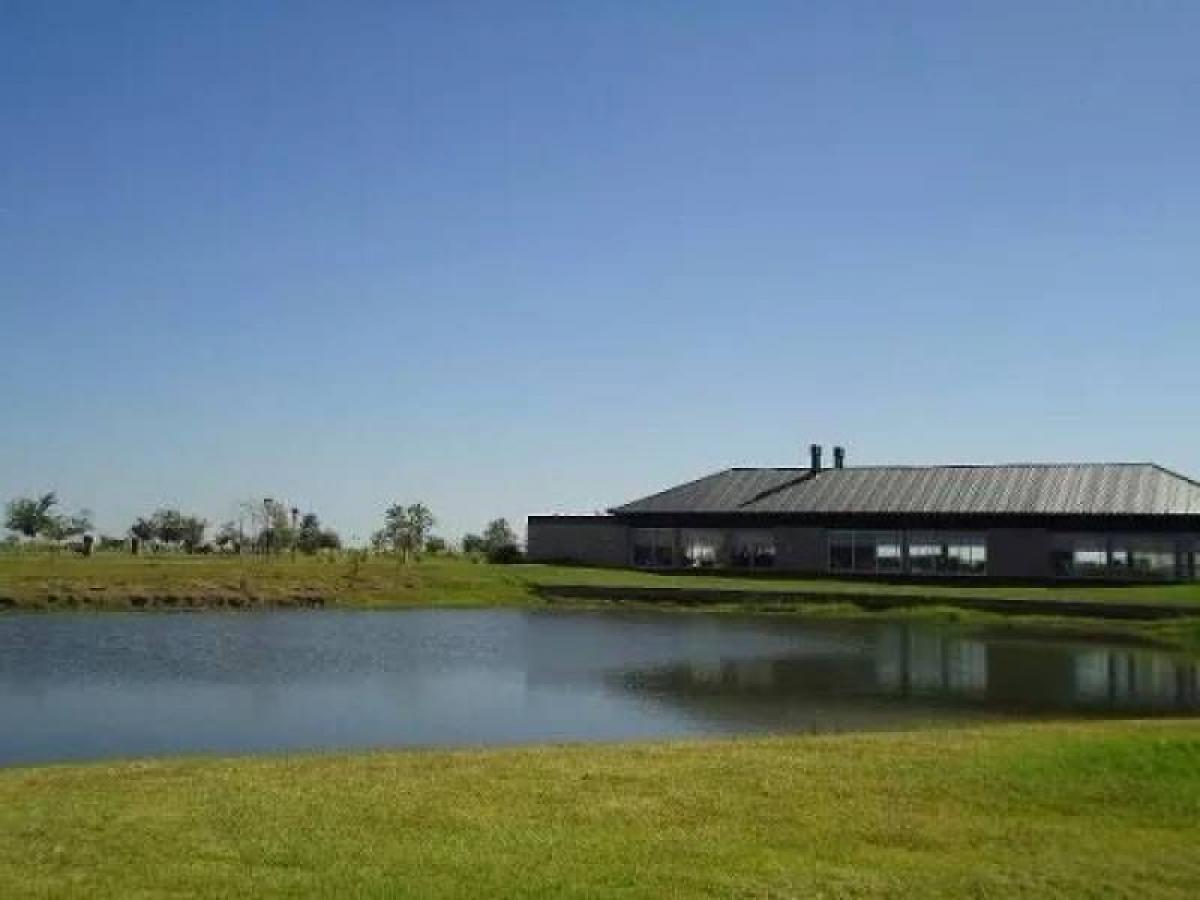 Земельный участок в Эскобар, Аргентина № 30921