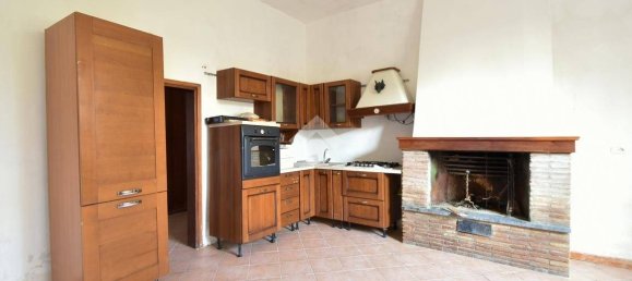 6 غرف نوم منزل في Forlì, Italy رقم 164024 7