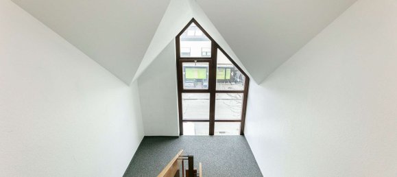 Дуплекс с 4 комнатами в Neu-Ulm, Германия № 114634 4