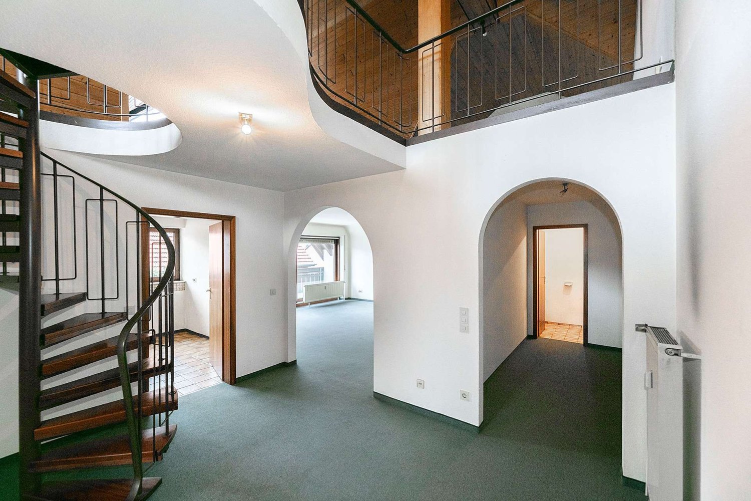 Дуплекс с 4 комнатами в Neu-Ulm, Германия № 114634