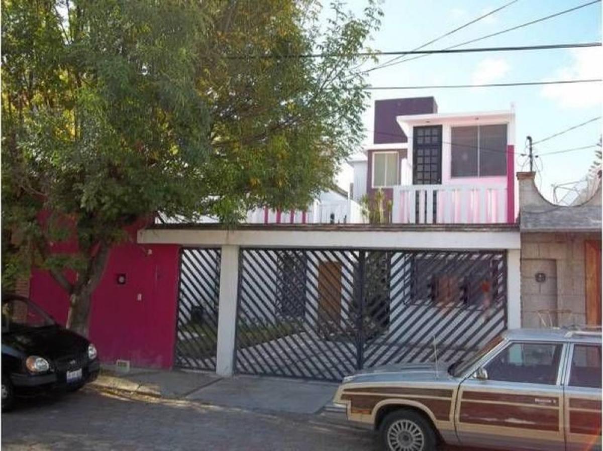 5 bedrooms House in Queretaro, Mexico No. 188070