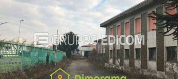 Склад 926м² в Оссона, Италия № 379238 6