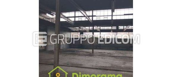 Склад 926м² в Оссона, Италия № 379238 10