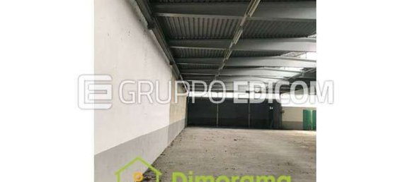 Склад 926м² в Оссона, Италия № 379238 3