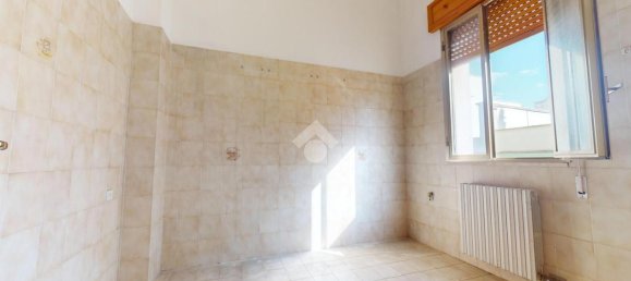 Casa de 4 habitaciónes en Francavilla Fontana, Italy No. 25214 4