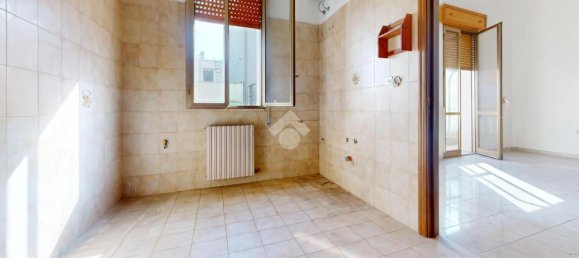 Casa de 4 habitaciónes en Francavilla Fontana, Italy No. 25214 3