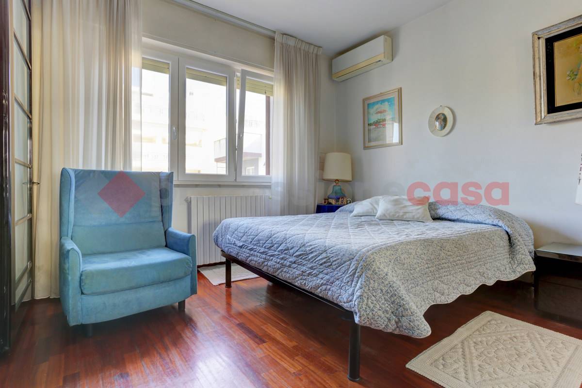 4 rooms Apartment in Latina, Italy No. 140429