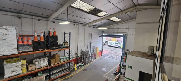 636m² Warehouse in San Fernando de Henares, Spain No. 152497 10