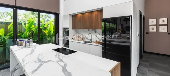 4 bedrooms House for sale in Rawai, Phuket, Southern Thailand, Thailand № 60590 8