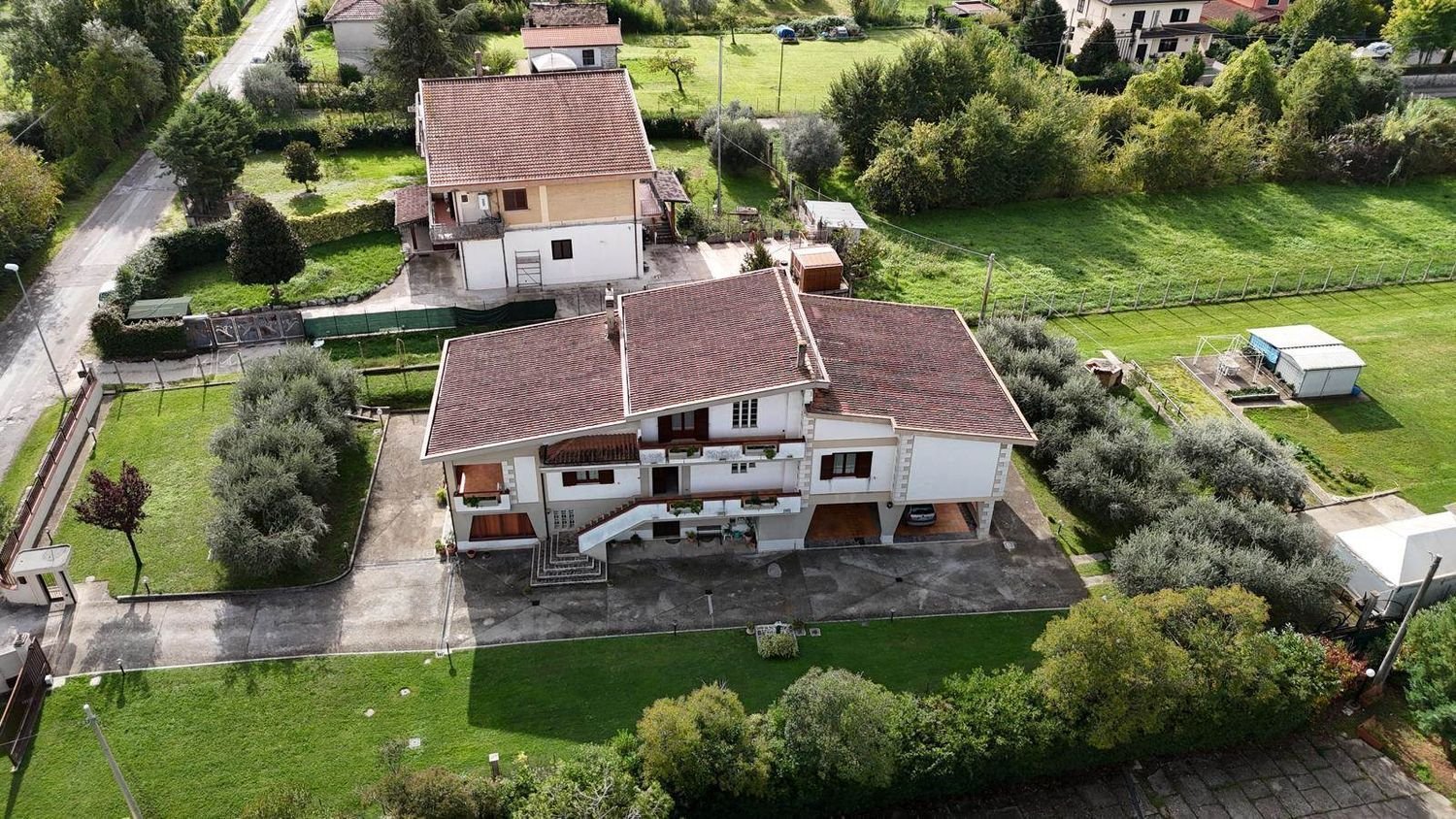 13 rooms Villa in Sora, Italy No. 56368