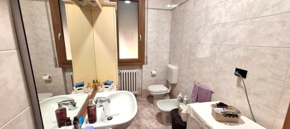 3 rooms Apartment in Carpi, Italy No. 20551 4