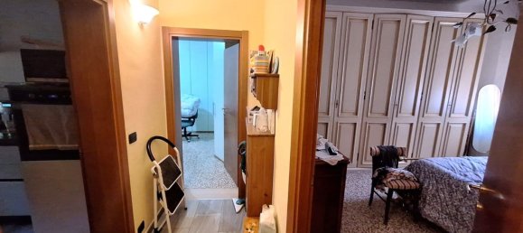 3 rooms Apartment in Carpi, Italy No. 20551 17