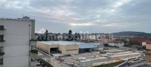 Estudio en Como, Italy No. 318257 9