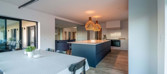 5 bedrooms Villa in Budens, Portugal No. 131845 9