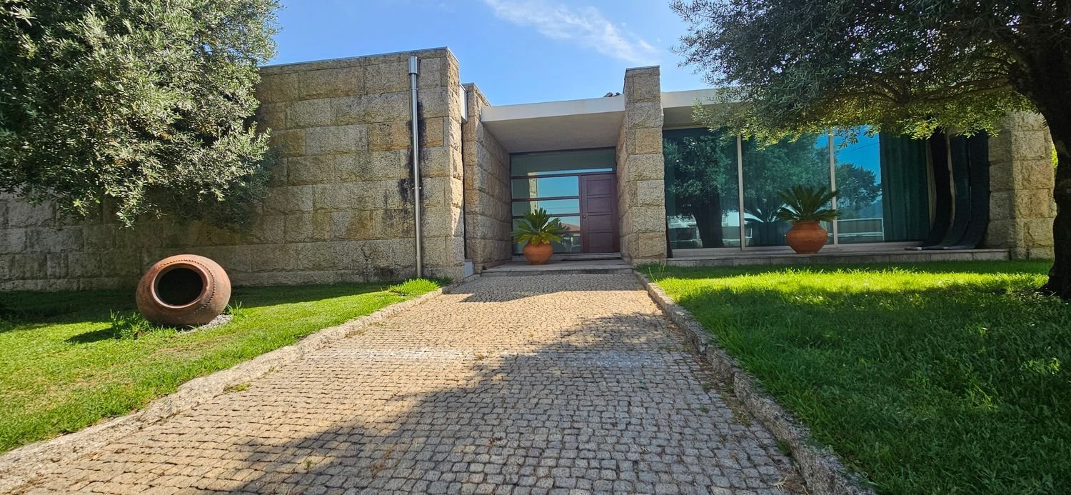 4 bedrooms House in Vila Nova de Famalicao, Portugal No. 191369