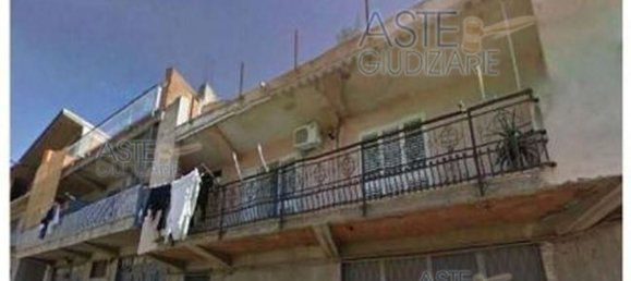 7-Zimmer Wohnung in Paternò, Italy, Nr. 200206 3