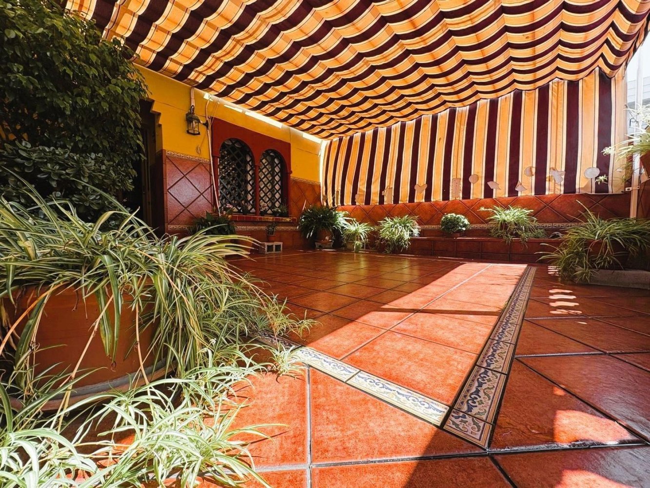 4 bedrooms House in Cadiz, Spain No. 256740