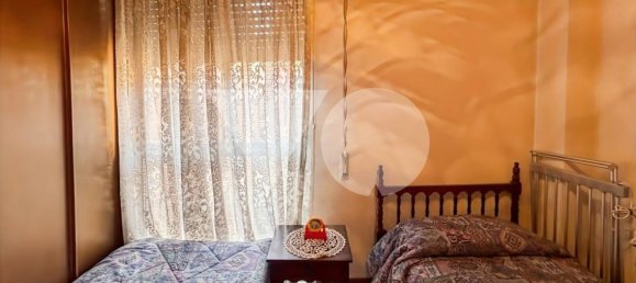 Apartamento de 2 dormitorios en Madrid, Spain No. 155979 22