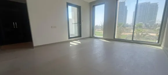 Moradia em banda T4 em DAMAC Hills (Akoya by DAMAC), UAE N.º 108427 3