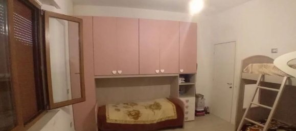 3غرفة منزل في Busto Arsizio, Italy رقم 8963 2