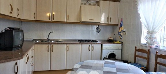 3 bedrooms House in Alcaucin, Spain No. 45171 38