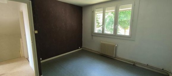 Casa de 3 dormitorios en Bruay-la-Buissiere, France No. 314787 4