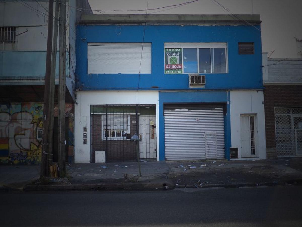 2 bedrooms House in Vicente Lopez, Argentina No. 58080