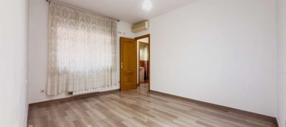 2 bedrooms Apartment in Cornella De Llobregat, Spain No. 137101 8