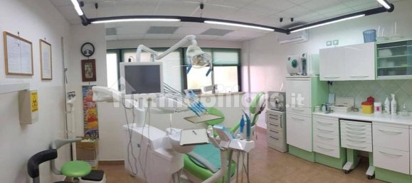 4 rooms Office in Rome, Italy No. 319535 15