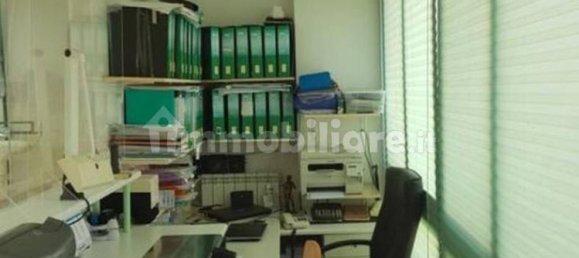 4 rooms Office in Rome, Italy No. 319535 17