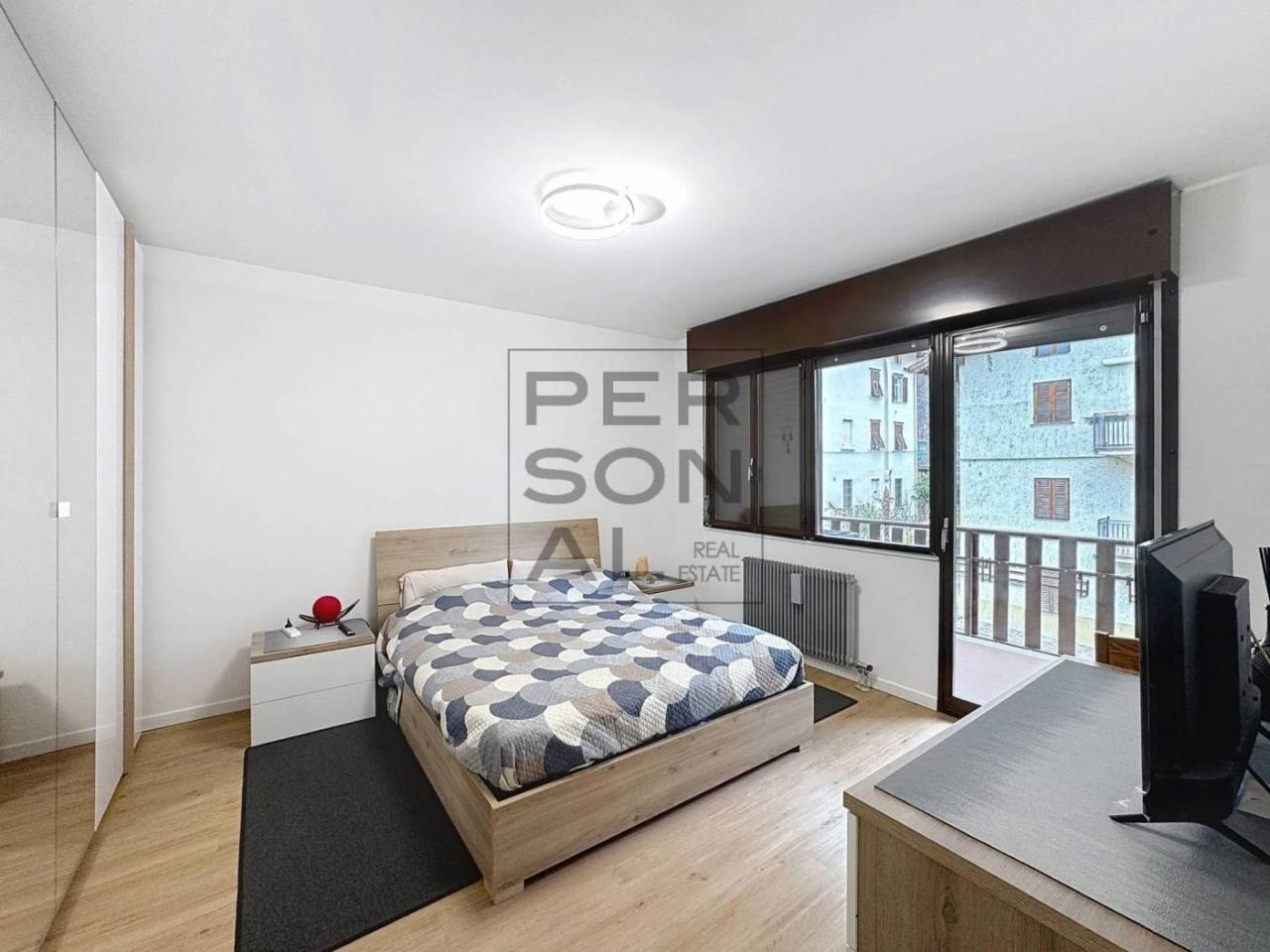 5 rooms Apartment in Roveré della Luna, Italy No. 38697